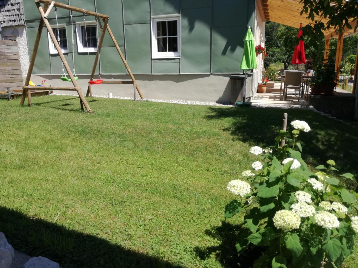 Landhof Ella - Ferienhaus Vor Den Toren Salzburgs Petting Εξωτερικό φωτογραφία
